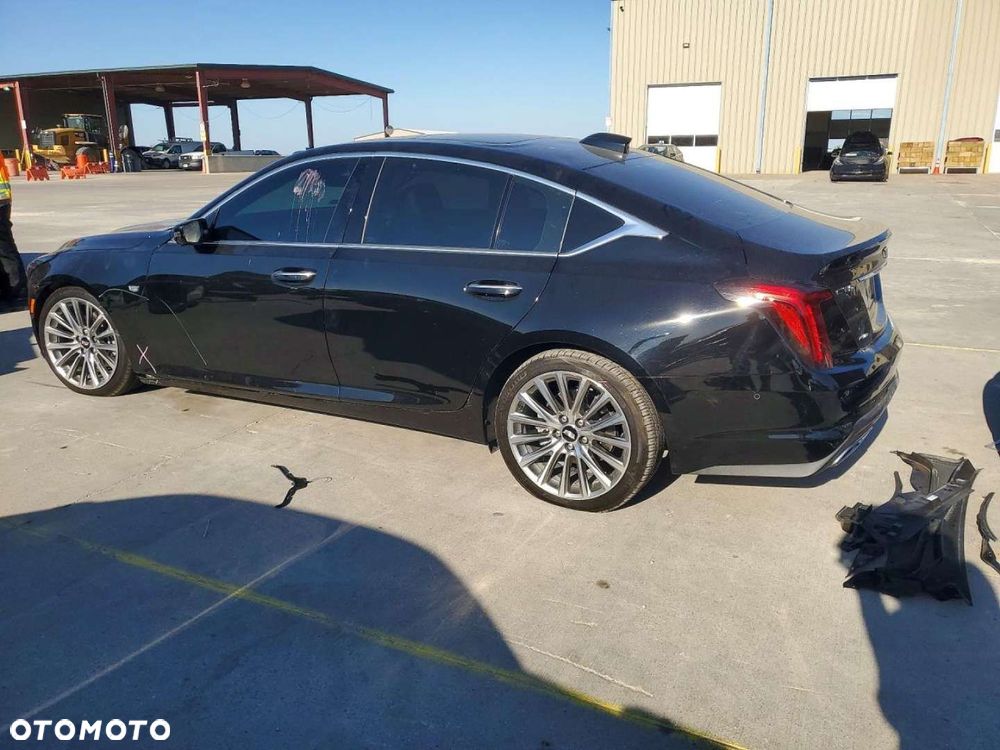 Cadillac CT5 - 11