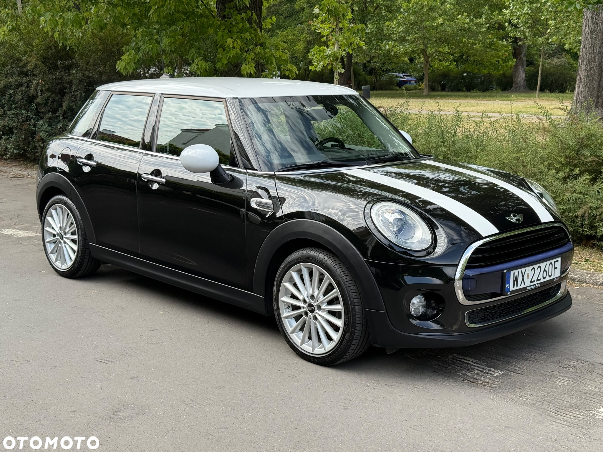 MINI Cooper Standard - 9
