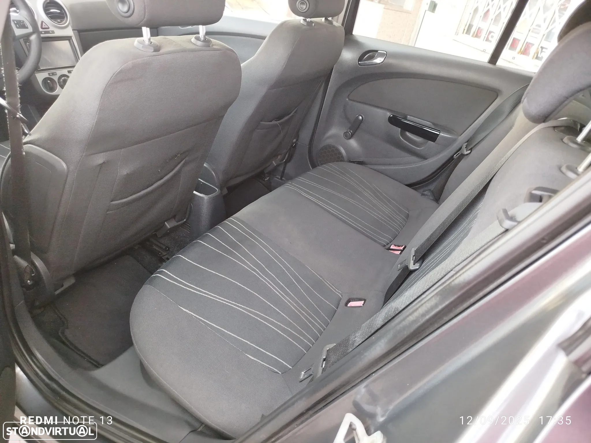 Opel Corsa 1.2 Cosmo 111 - 8