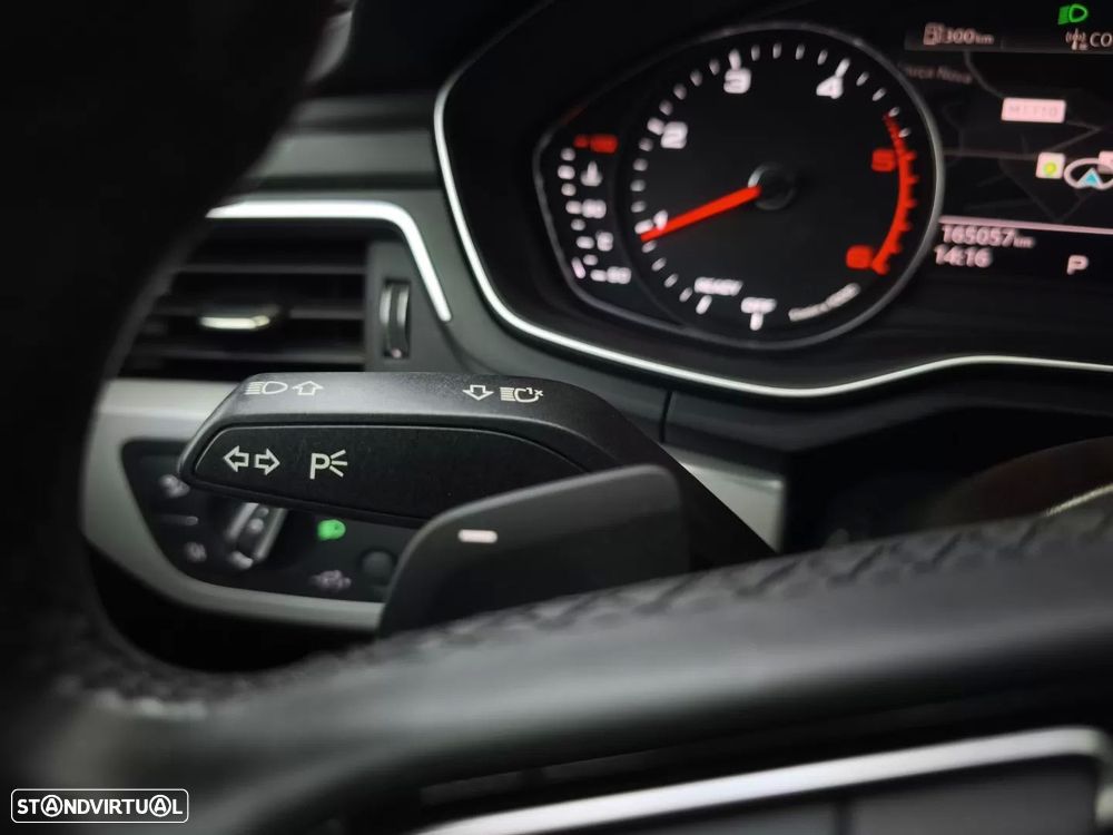 Audi A4 Avant 30 TDI Advanced S tronic - 26