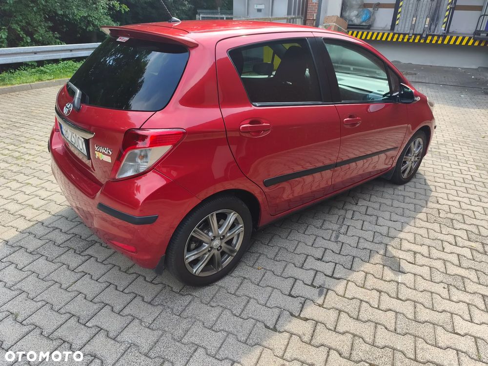 Toyota Yaris 1.33 Dynamic - 11