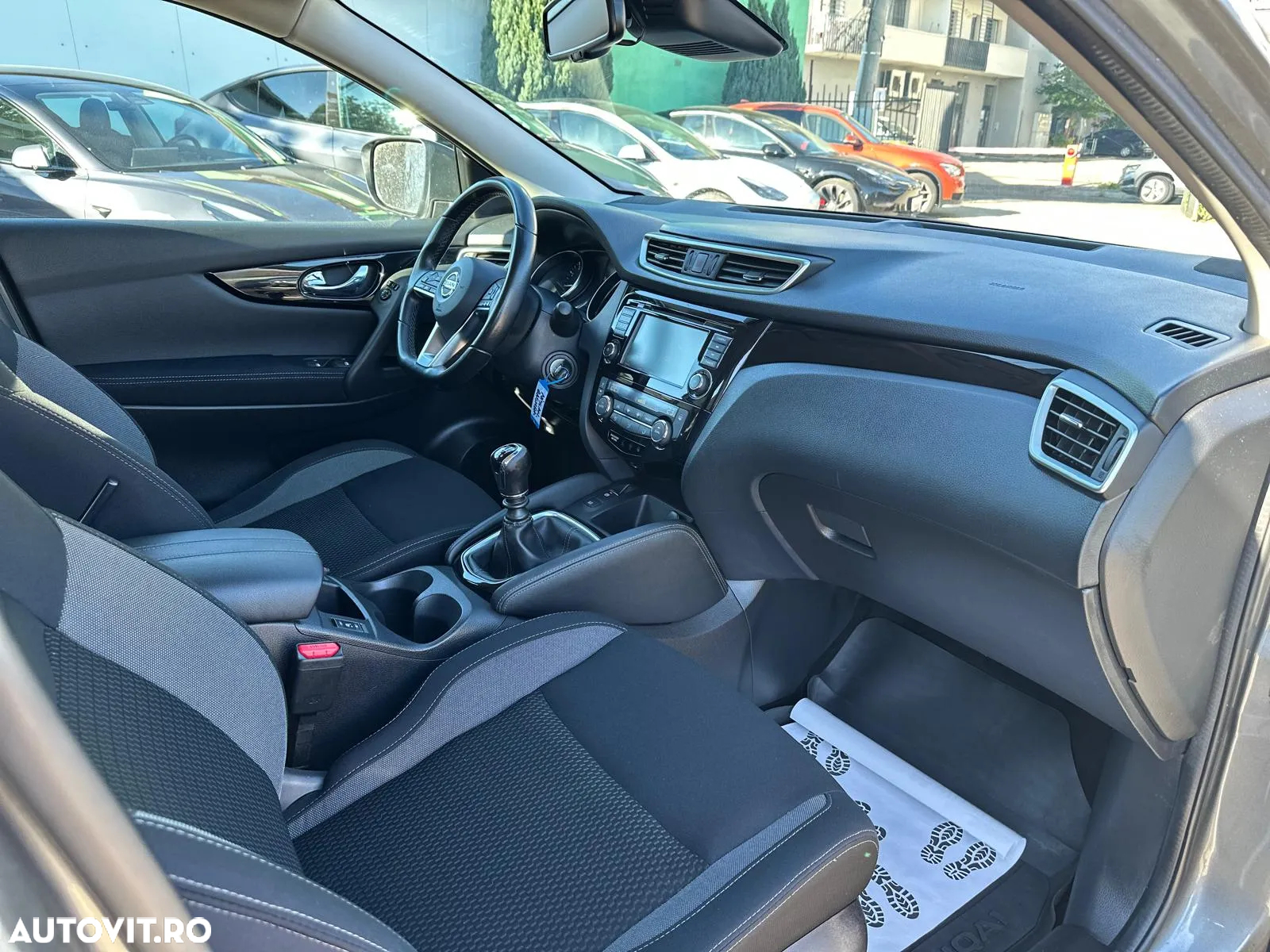 Nissan Qashqai 1.3 138CP 2WD Visia - 7