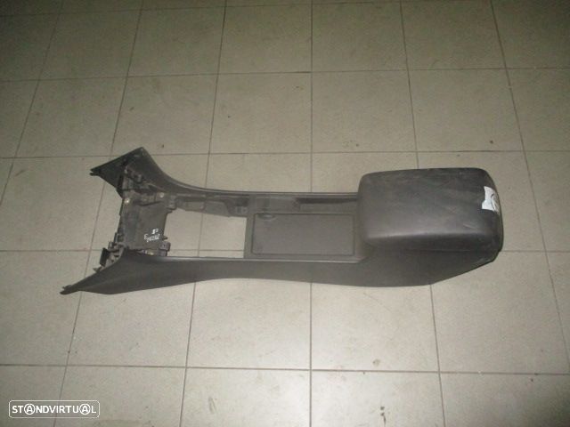 Apoio De Braço BP4K64361 MAZDA 3 2005 - 1
