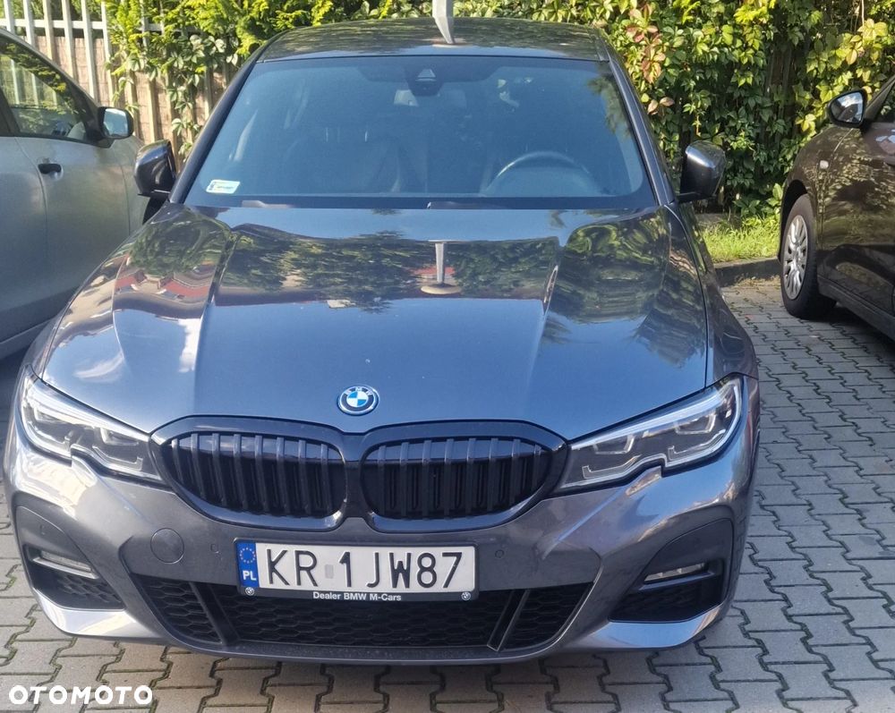 BMW Seria 3 330e M Sport sport - 1