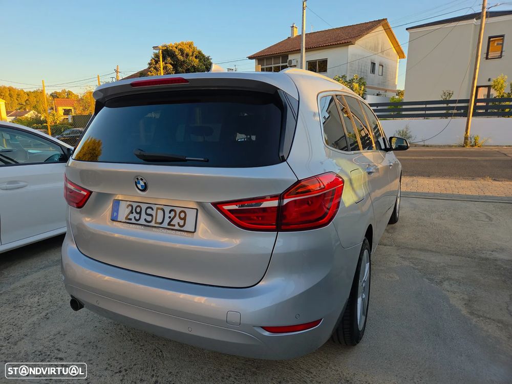 BMW 216 Gran Tourer - 26