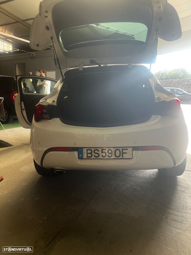 Opel Astra GTC 2.0 CDTI ecoFLEX S&S - 6