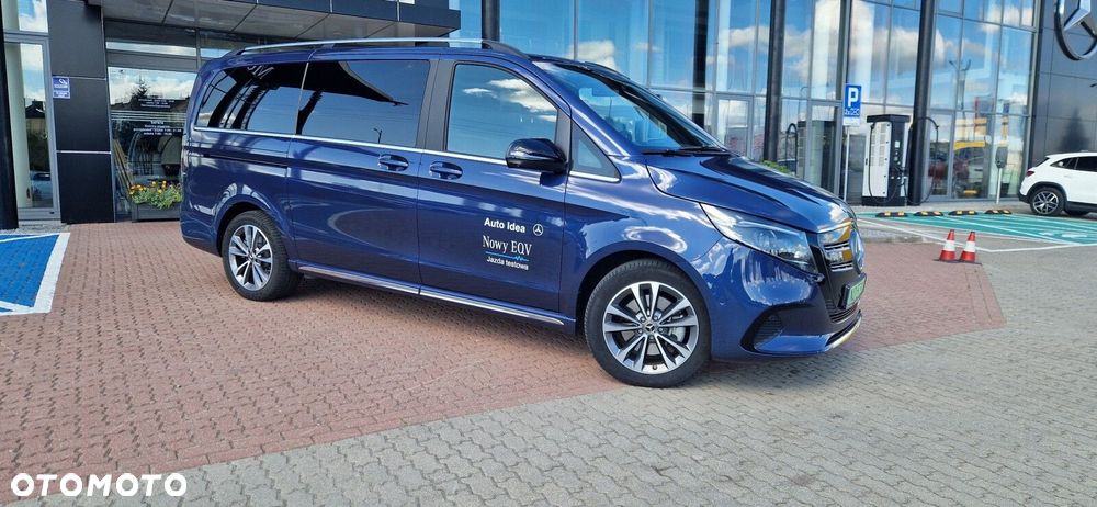 Mercedes-Benz eqv EQV - 4