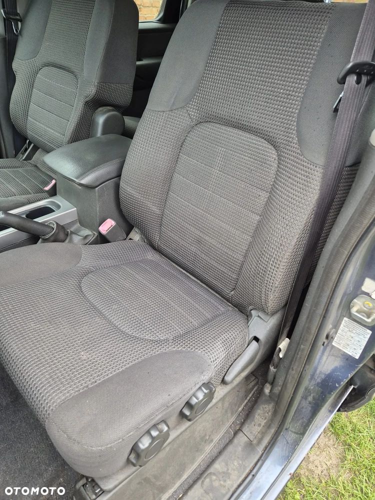 Nissan Pathfinder 2.5 dCi Elegance - 18
