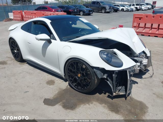 Porsche 911 - 8