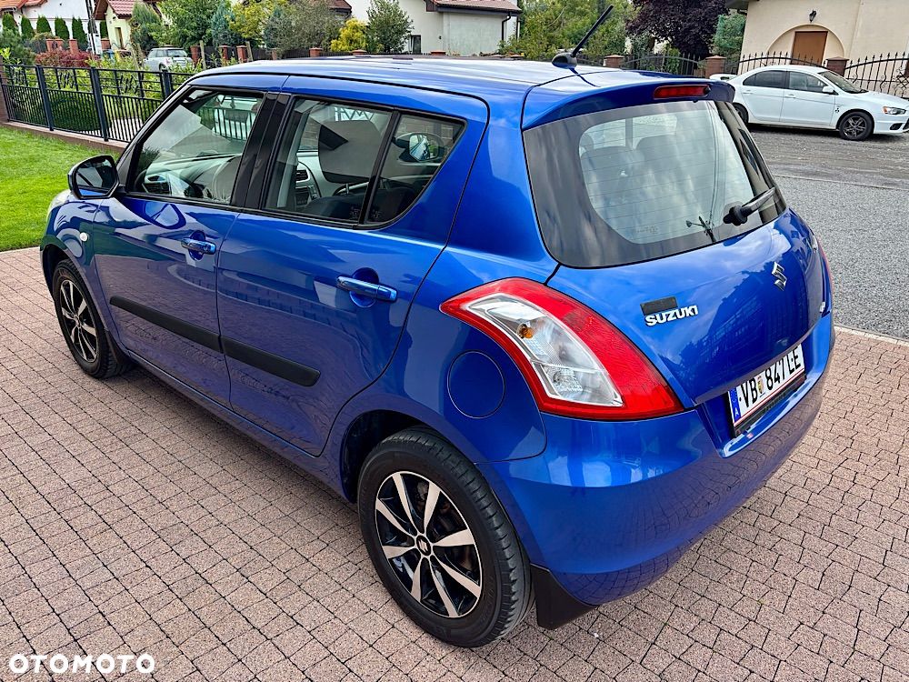Suzuki Swift 1.2 Premium - 9