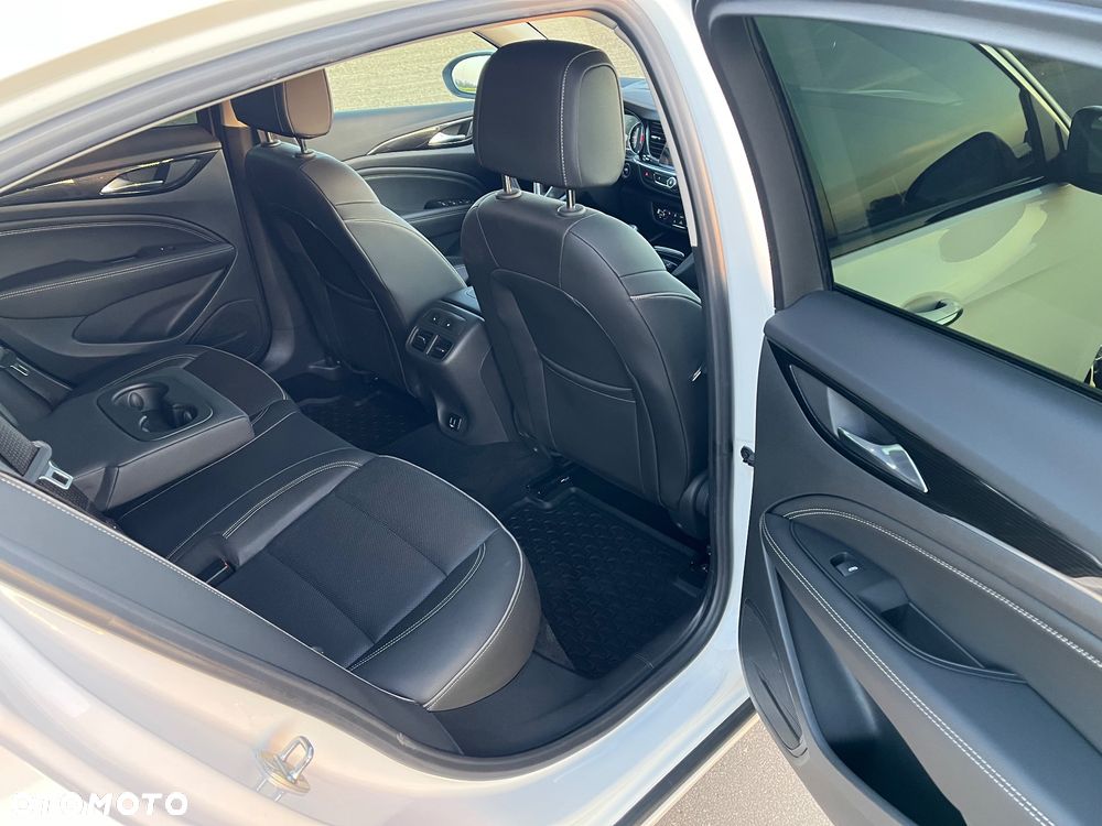 Opel Insignia 2.0 CDTI Elite S&S - 22