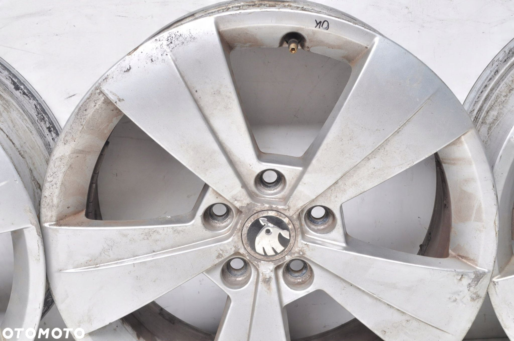 SKODA SUPERB OCTAVIA FELGI ALUMINIOWE R17" 6.5J 5X112 ET41 3V0601025A - 12