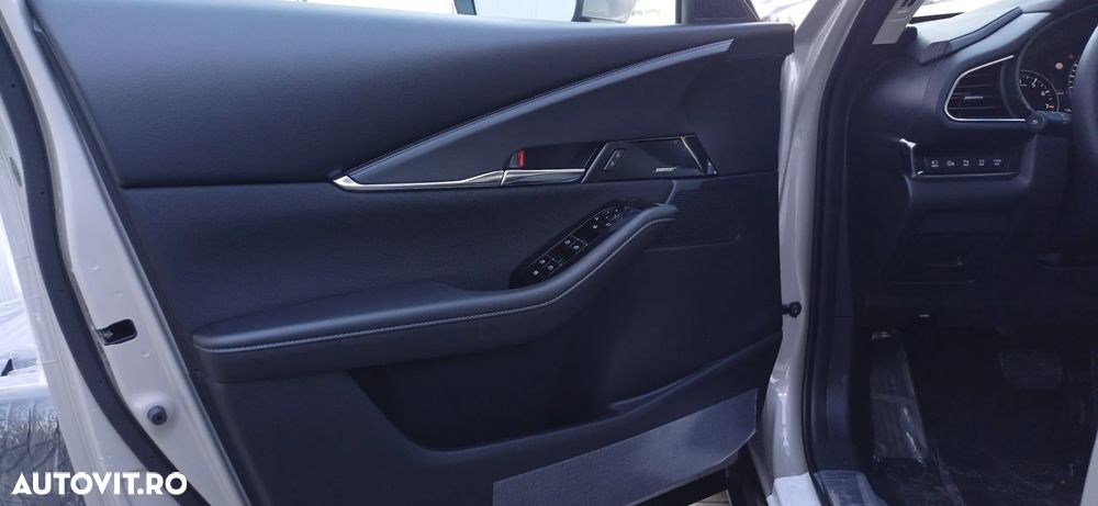 Mazda CX-30 e-SKYACTIV X186 AT MHEV Center-Line - 17