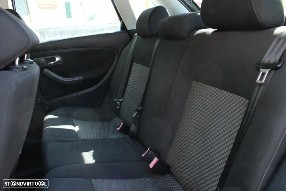 SEAT Ibiza 1.4 TDI Sport - 25