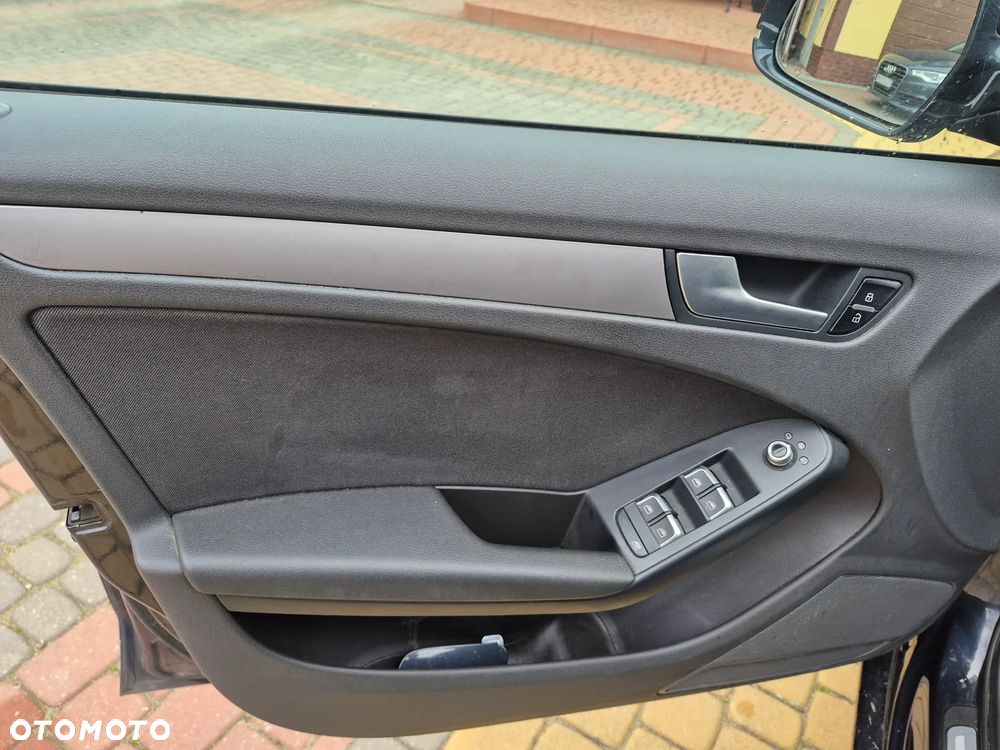 Audi A4 Avant 2.0 TDI DPF Ambition - 10