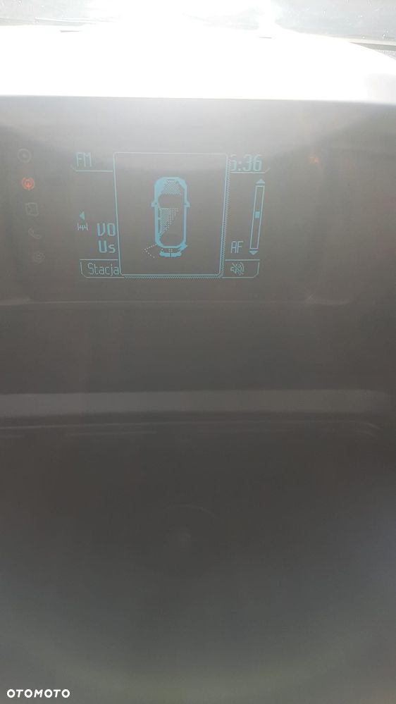 Ford Kuga 1.5 EcoBoost 2x4 Titanium - 28