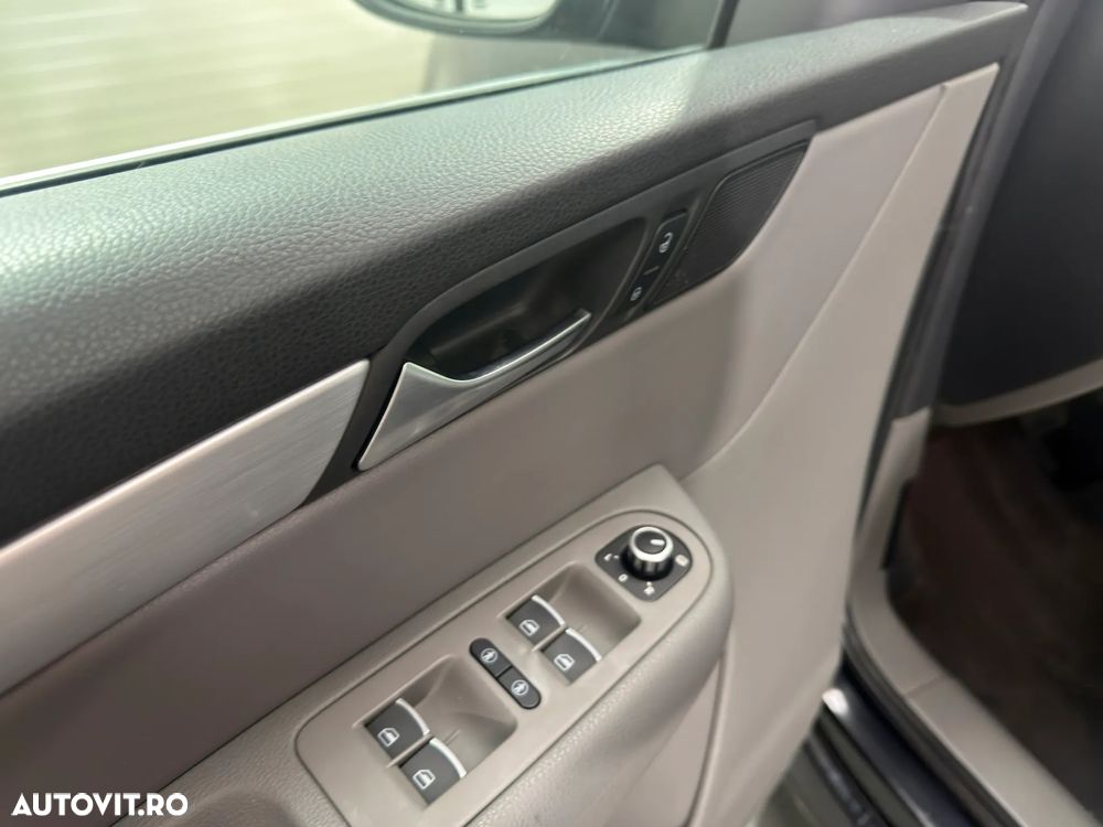 Volkswagen Sharan 2.0 TDI DSG BlueMotion Technology Highline - 19