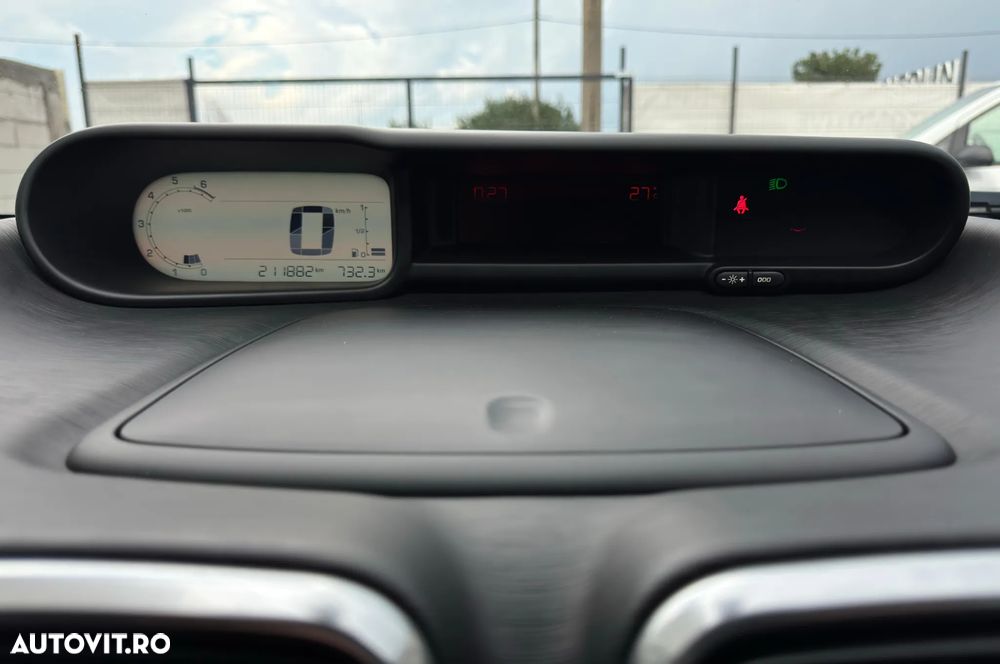 Citroën C3 Picasso 1.6 VTI Exclusive - 13