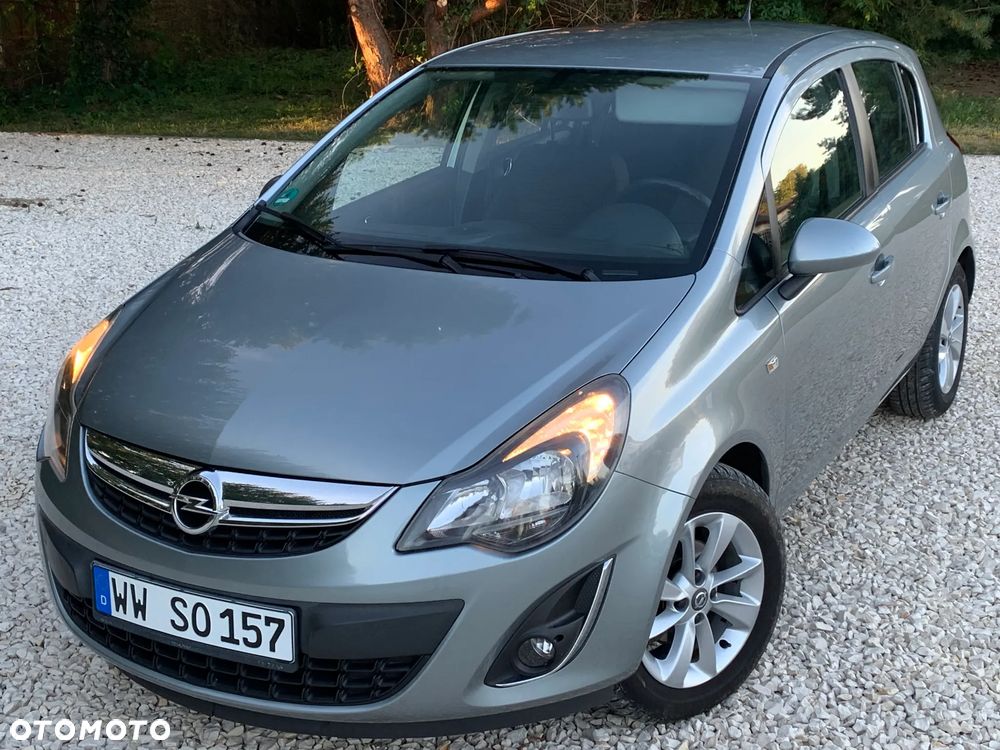 Opel Corsa 1.4 16V Navi - 2