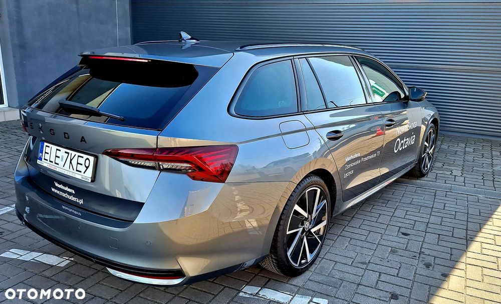Skoda Octavia 2.0 TDI Sportline DSG - 13