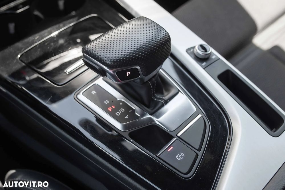 Audi A4 Avant 40 TDI quattro S tronic S line - 26