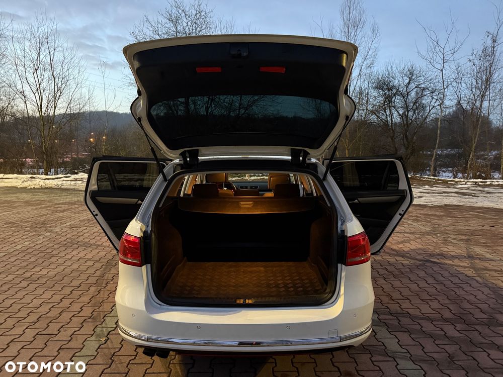 Volkswagen Passat 2.0 TDI 4Motion Comfortline - 12