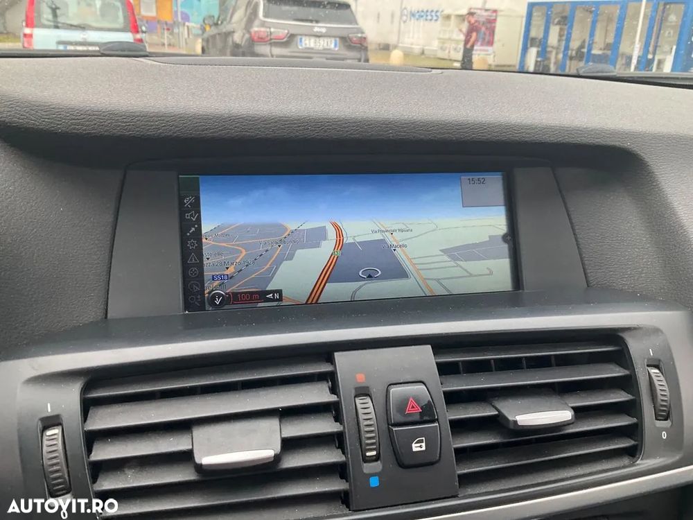 BMW X3 xDrive20d Aut. - 9