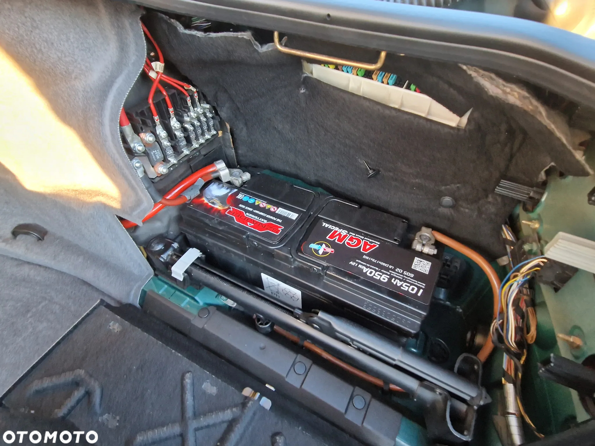 BMW Seria 7 740i V8 - 24