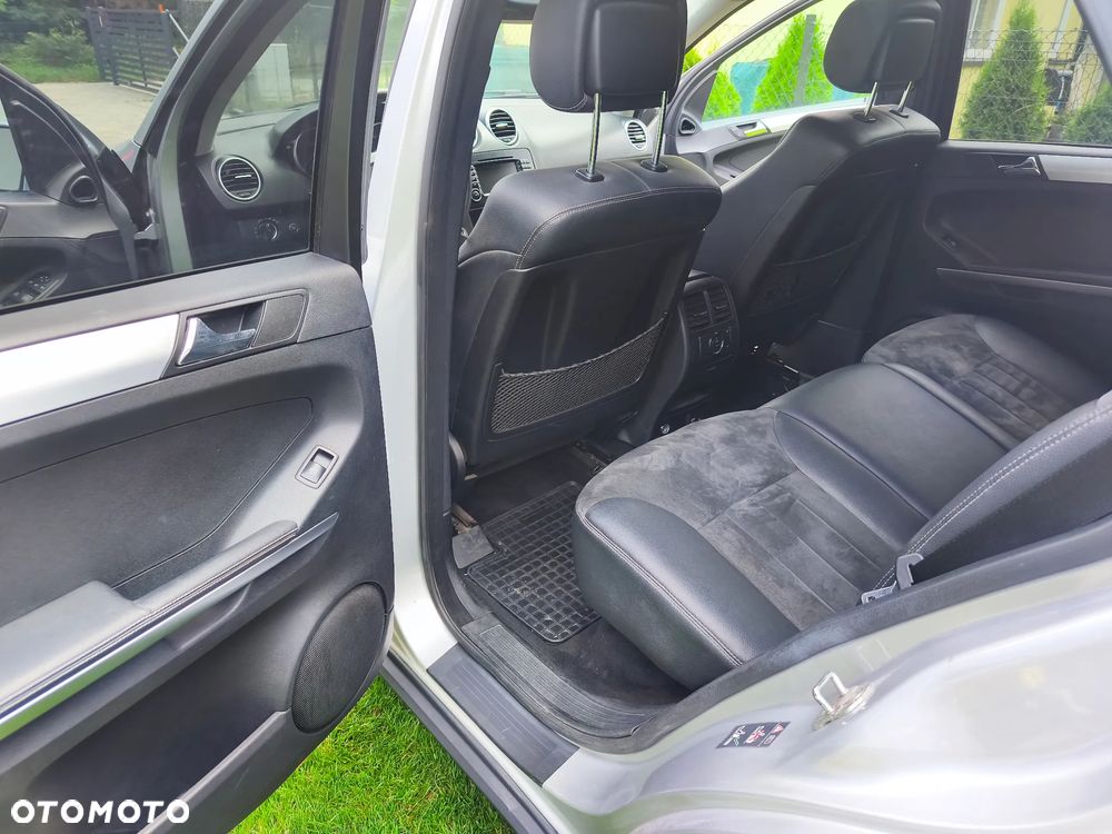 Mercedes-Benz ML 350 4-Matic - 8