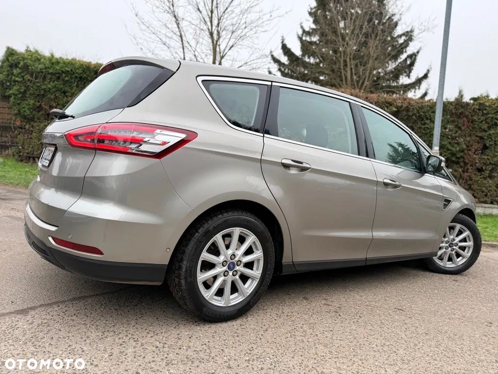 Ford S-Max 2.0 TDCi Titanium - 4