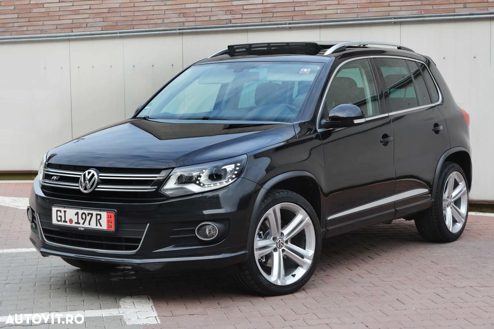 Volkswagen Tiguan - 1