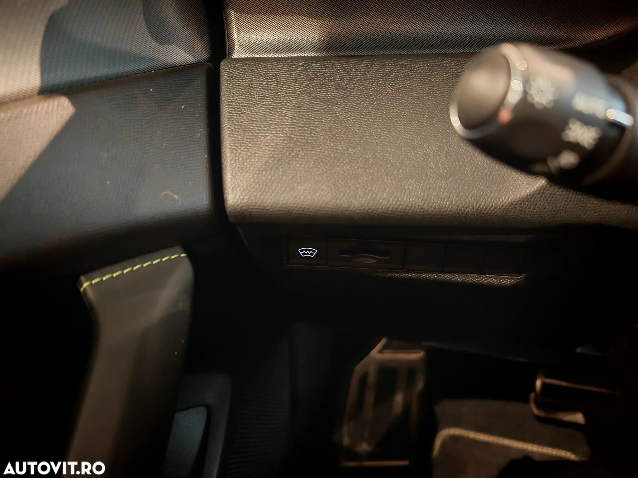 Peugeot 308 1.2L PureTech 130 S&S EAT8 GT - 21