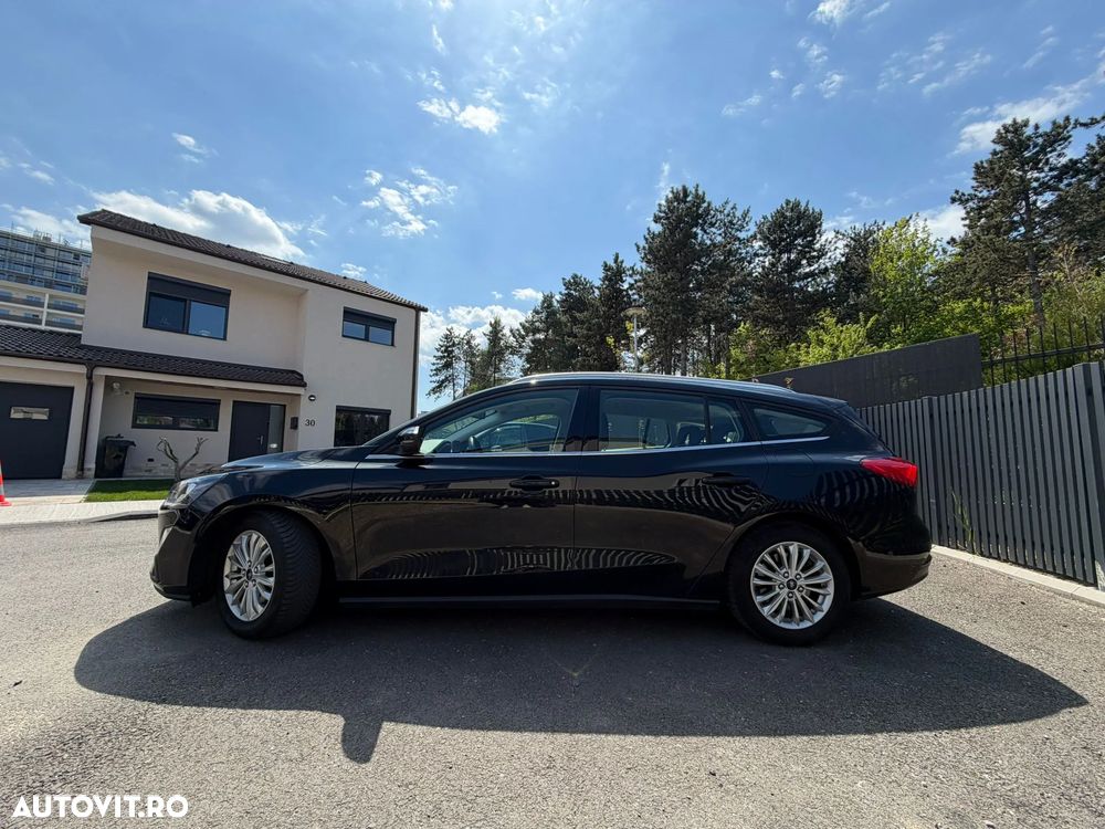 Ford Focus 1.5 EcoBlue Start-Stopp-System Aut. TITANIUM - 9