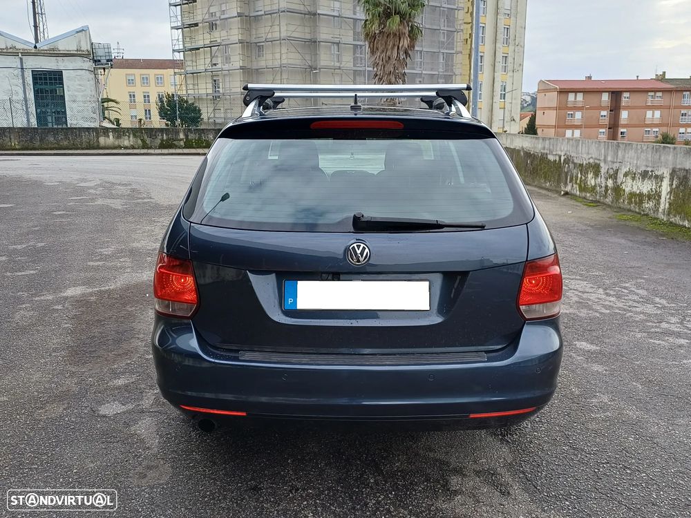VW Golf Variant 1.6 TDi Confortline - 14