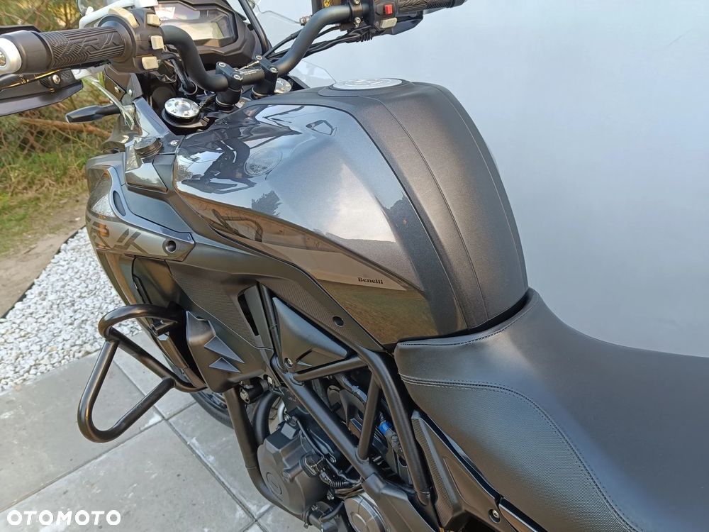 Benelli TRK 502X - 11
