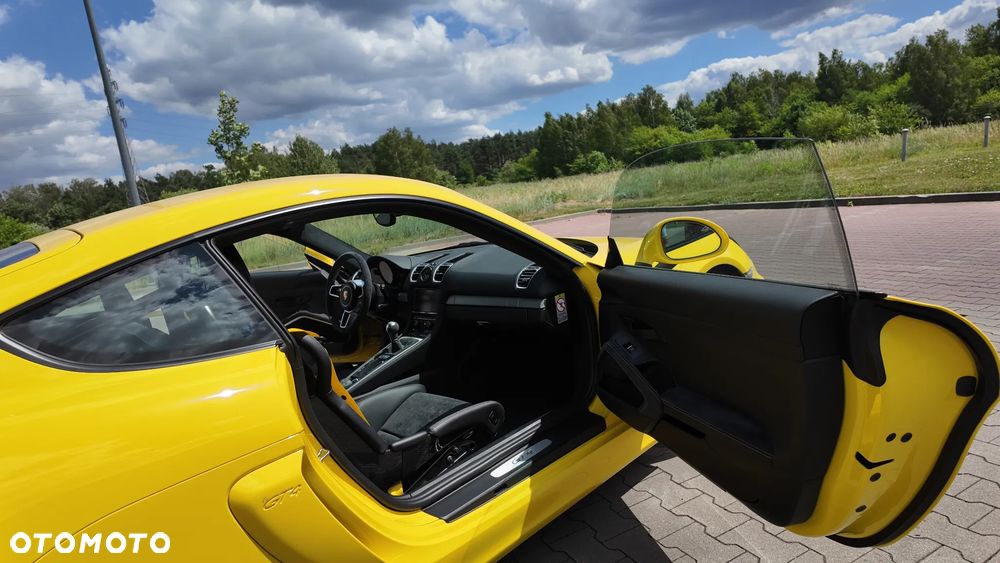 Porsche Cayman - 32