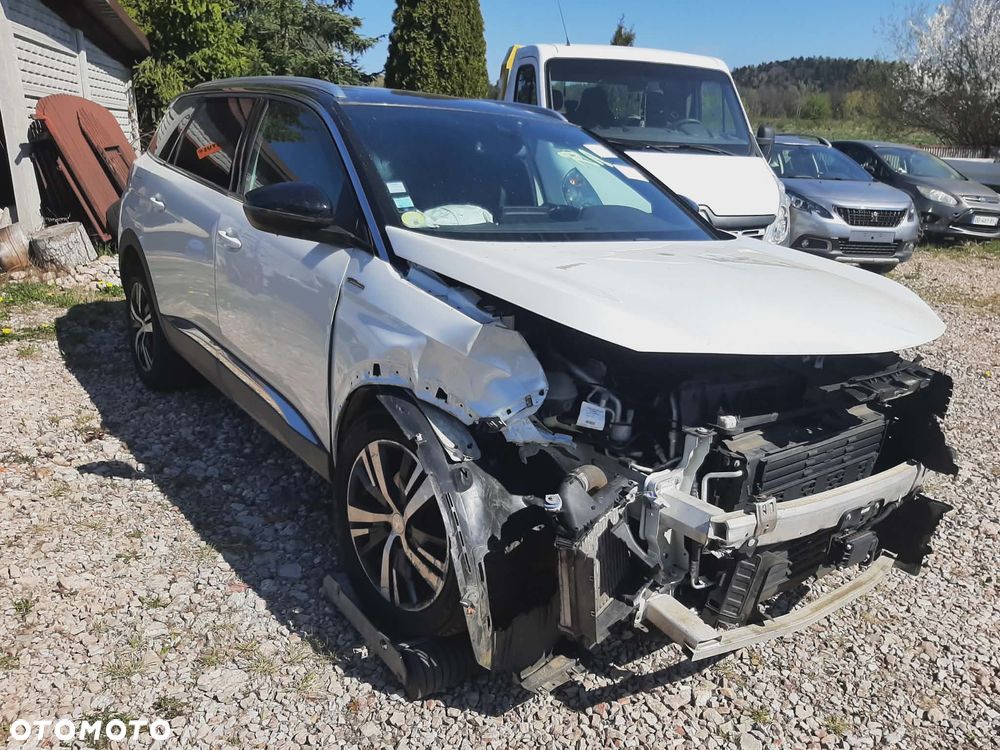 Peugeot 5008 BlueHDi 130 EAT8 Active - 3