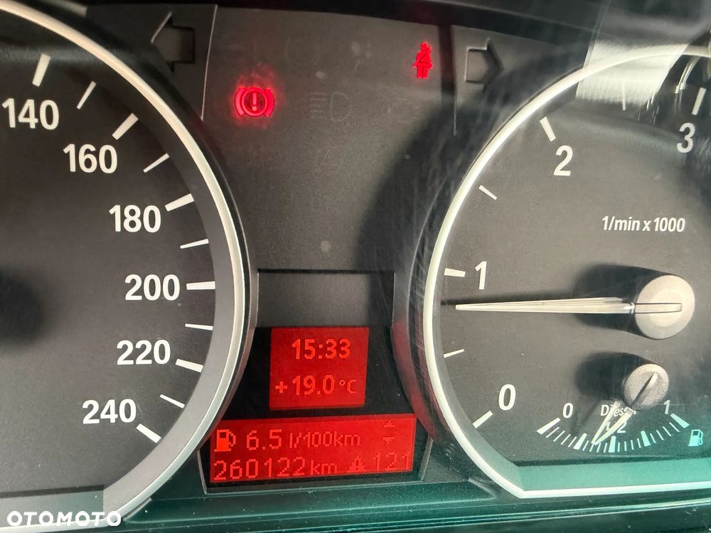 BMW Seria 1 118d - 15