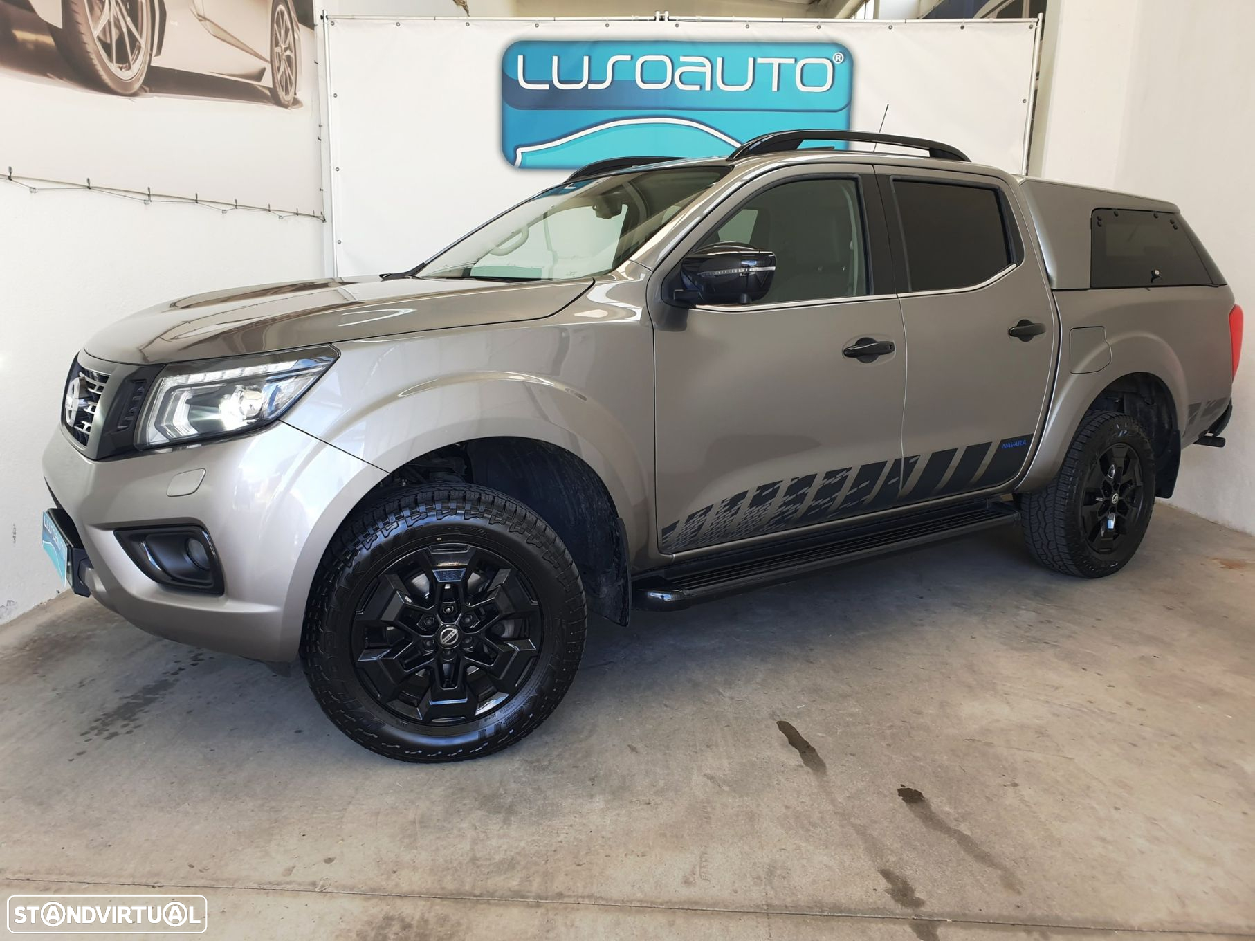 Nissan Navara 2.3 dCi CD 4WD N-Guard - 4