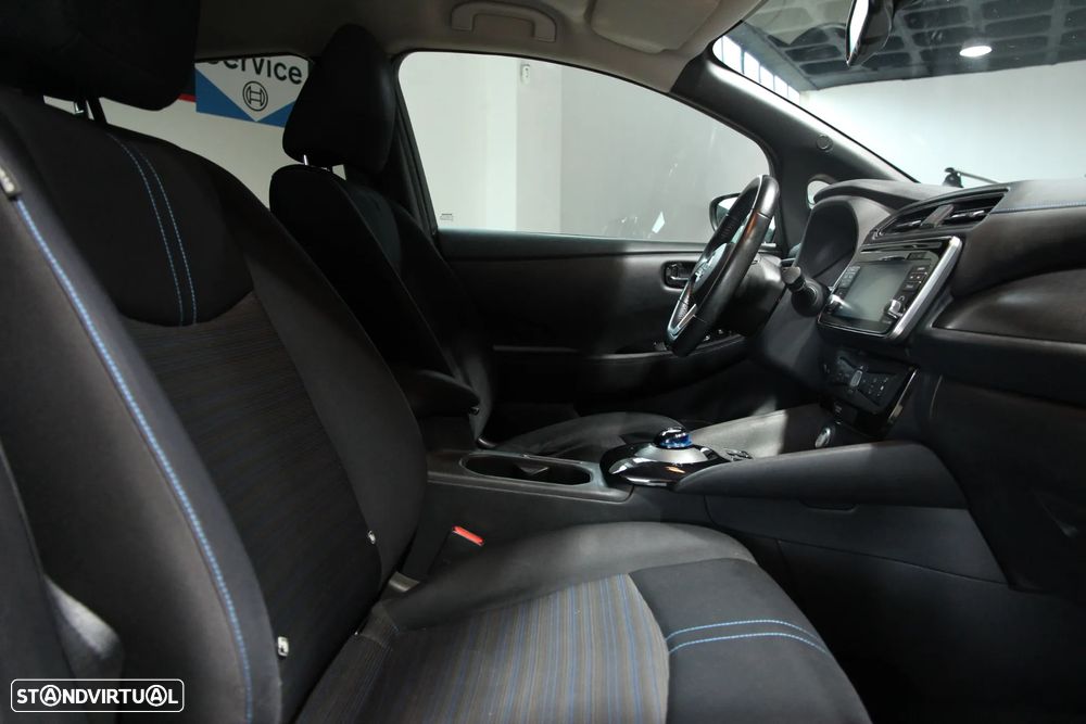 Nissan Leaf N-Connecta - 7