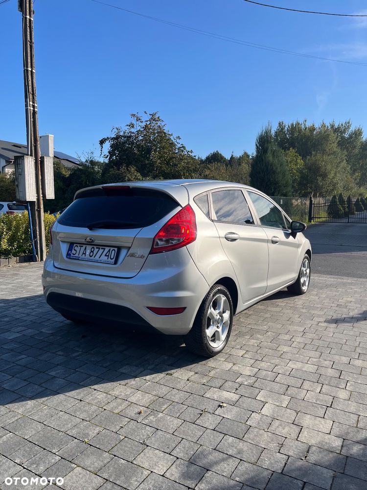 Ford Fiesta - 6