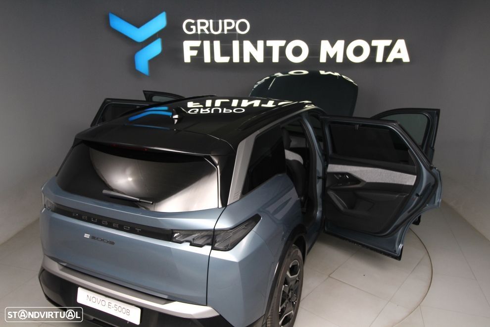 Peugeot E-5008 73 kWh GT - 10