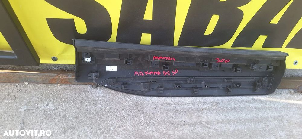 BANDOU USA DREAPTA SPATE RENAULT ARKANA - 4