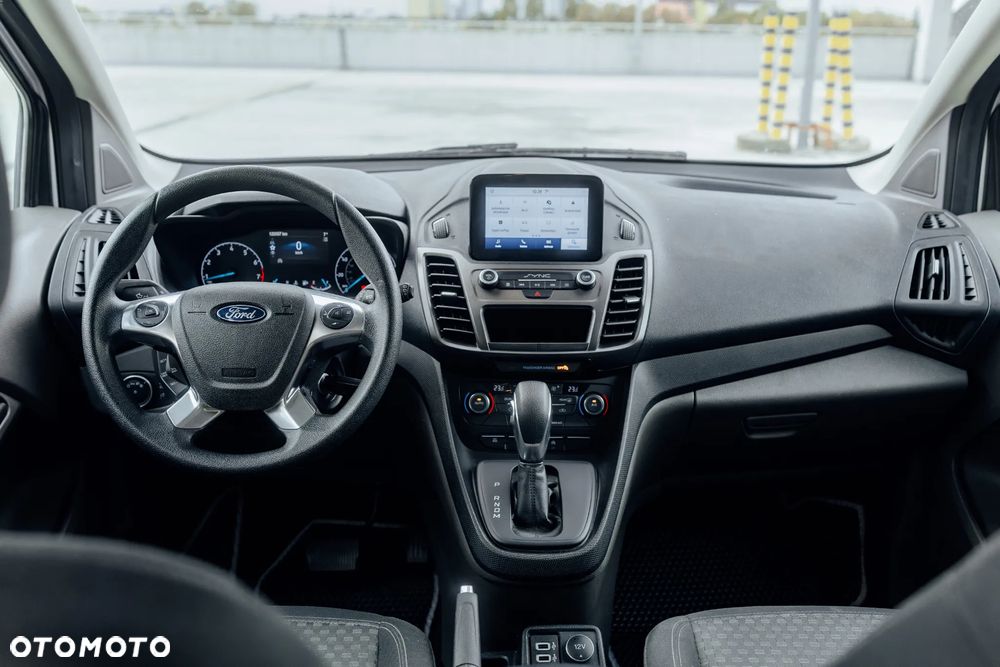 Ford Transit Connect - 12