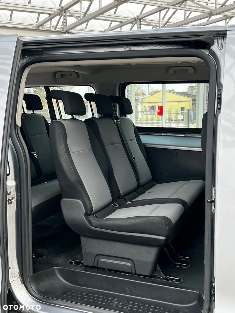 Opel Vivaro Kombi Long 3,1t Enjoy - 10