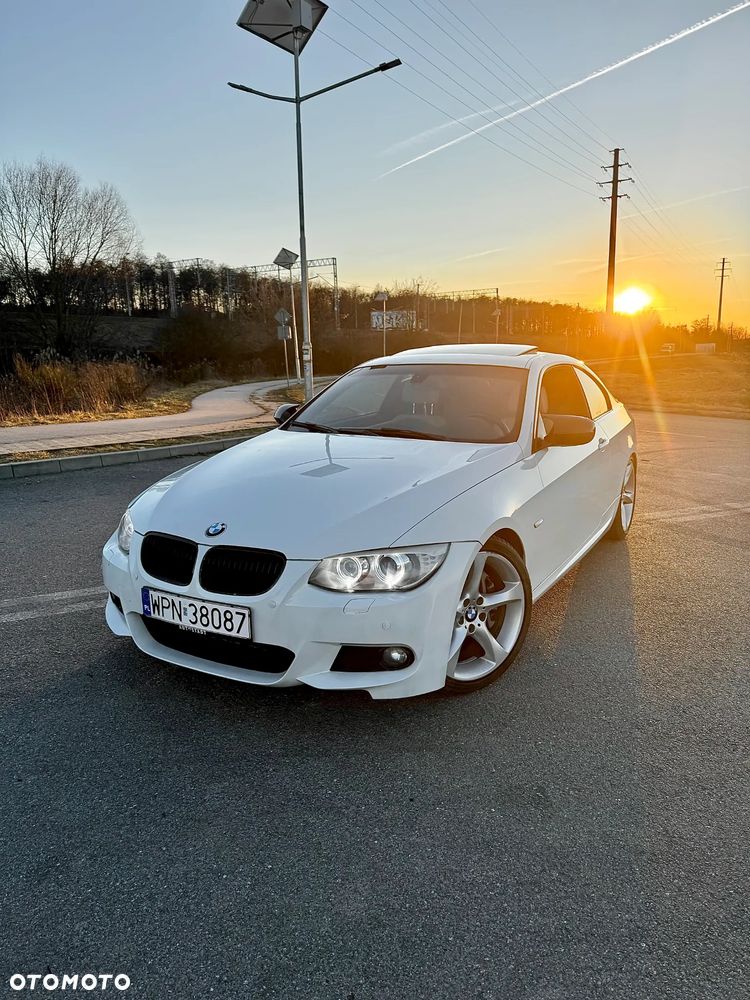 BMW Seria 3 335i M Sport Edition - 1