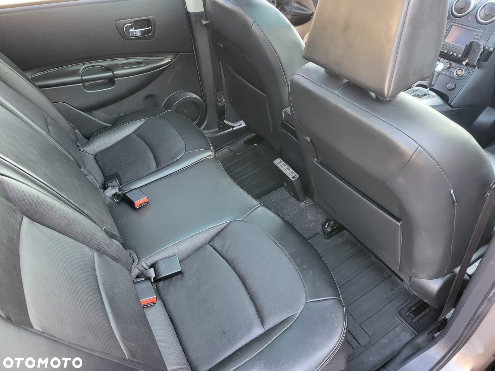 Nissan Qashqai+2 2.0 dCi 4x4 Tekna Premium - 29
