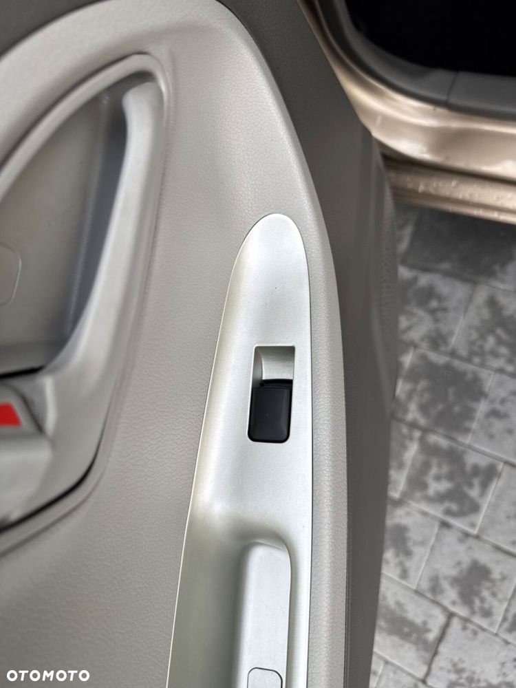 Kia Picanto 1.2 L - 26