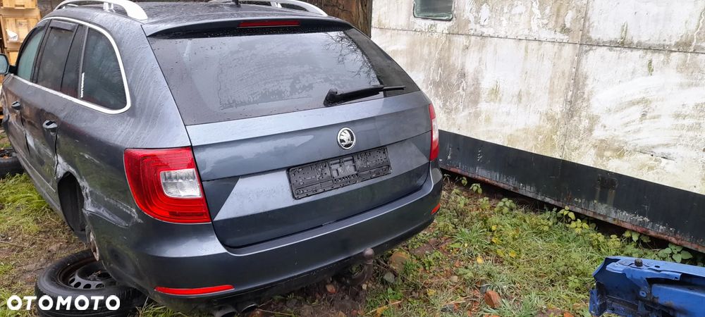 silnik wycieraczki klapy tył skoda SUPERB II KOMBI - 10