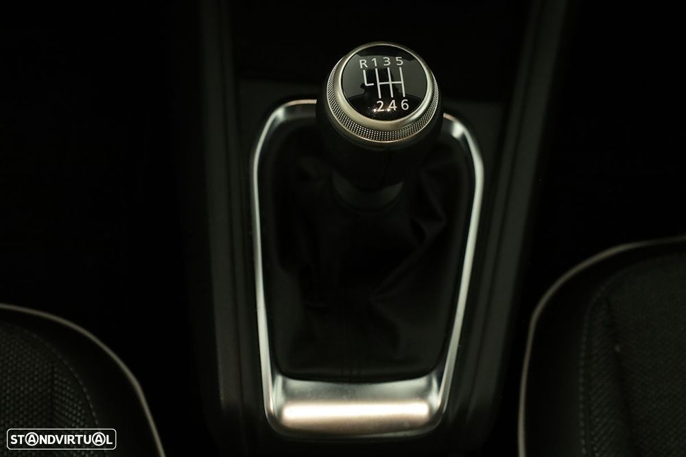 Renault Captur 1.0 TCe Techno Bi-Fuel - 14